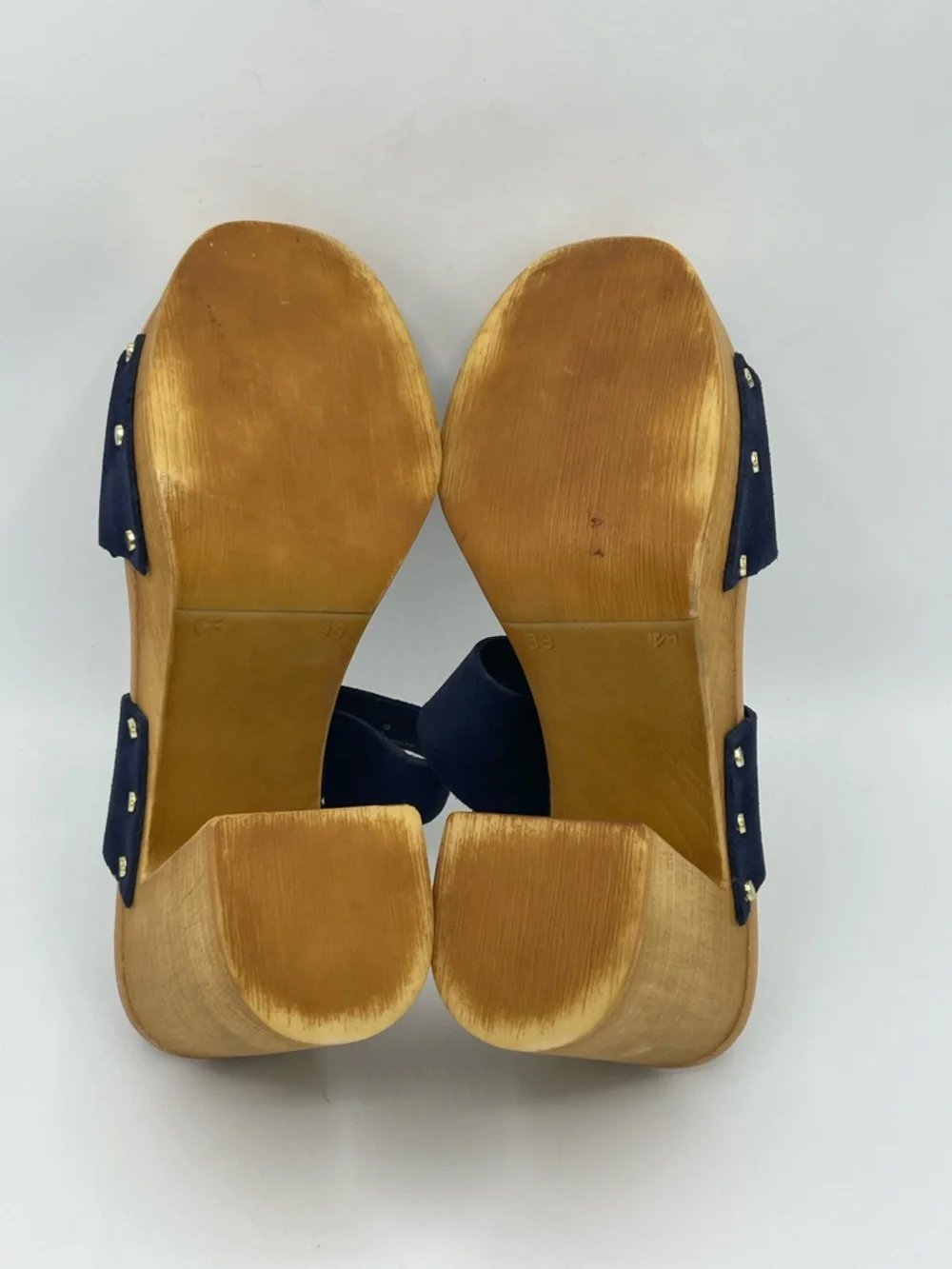 Ilaria Sartori Classic Navy Suede Platform Chunky Heel Sandals.